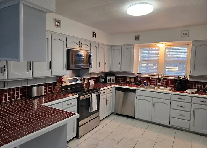Diamond Waters Near Dfw & Stadium , Private Pool *